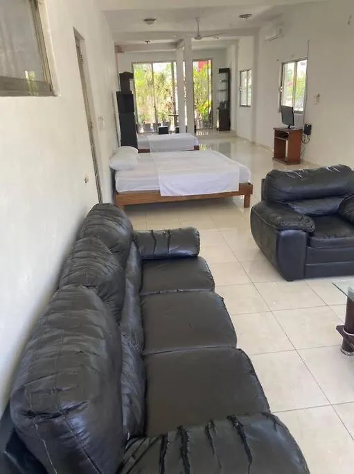 Casa Totalmente Equipada Con Camaras De Vigilancia Villa Cozumel